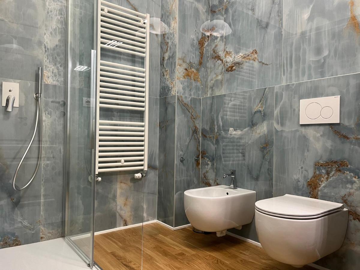 Regina By The Blue Twins Apartments Milano المظهر الخارجي الصورة